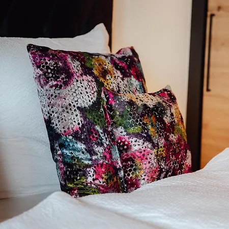 Zillertal Juwel * فغن