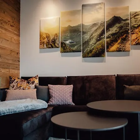 Zillertal Juwel فغن